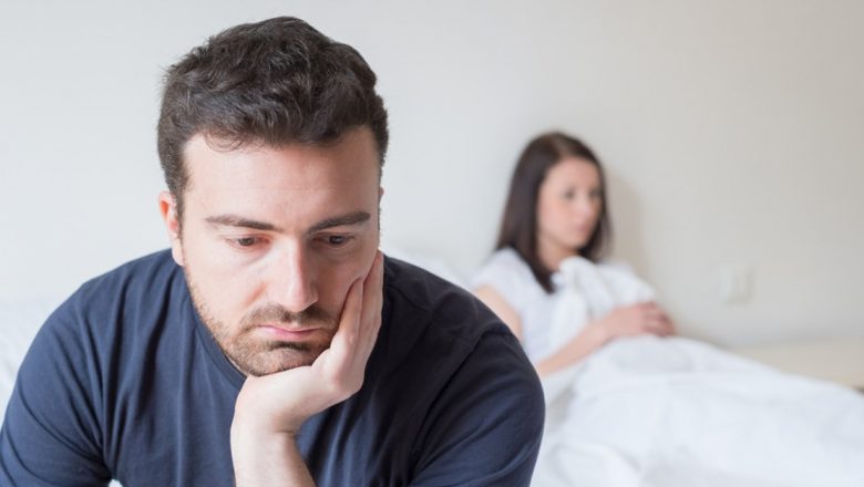 Semnele de Alarmă ale Cancerului Ovarian: Înțelegerea Dispareuniei și a Altora Simptome Timpurii
