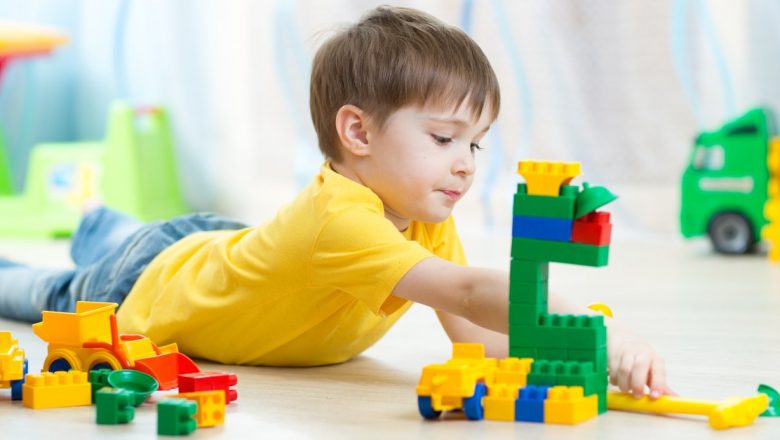 Constipația la copii: cauze, prevenție și soluții, explicate de medicul pediatru Cristina Jurca