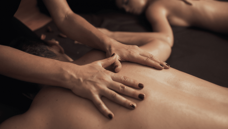 Masajul în cuplu: O experiență terapeutică plină de beneficii pentru relații