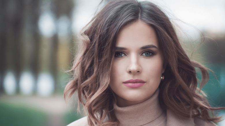 Tunsoarea Bob: Simbol al Eleganței și Versatilității Feminine