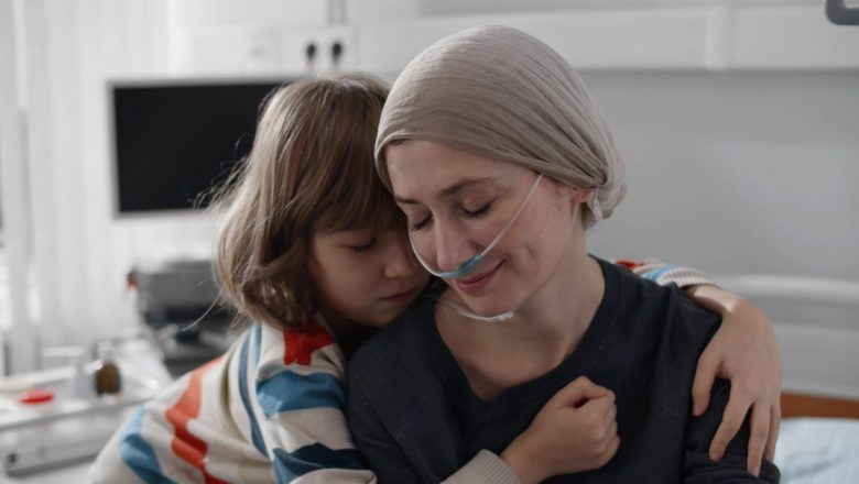 Strategii Eficiente de Prevenire a Cancerului: O Analiză Detaliată a Factorilor de Risc și Modificărilor Stilului de Viață