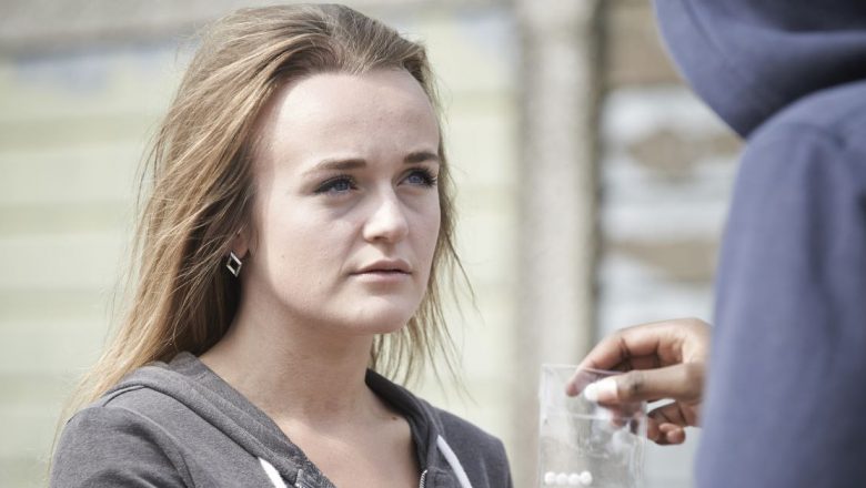 Semnele consumului de droguri la adolescenți: Cum să îți protejezi copilul
