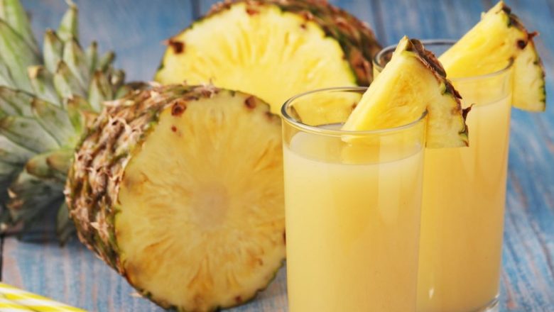Ananasul: Beneficiile și Riscurile Sucului Natural de Ananas pentru Sănătate
