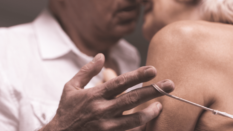 Explorarea Impactului Menopauzei asupra Orgasmei: Realități și Mituri