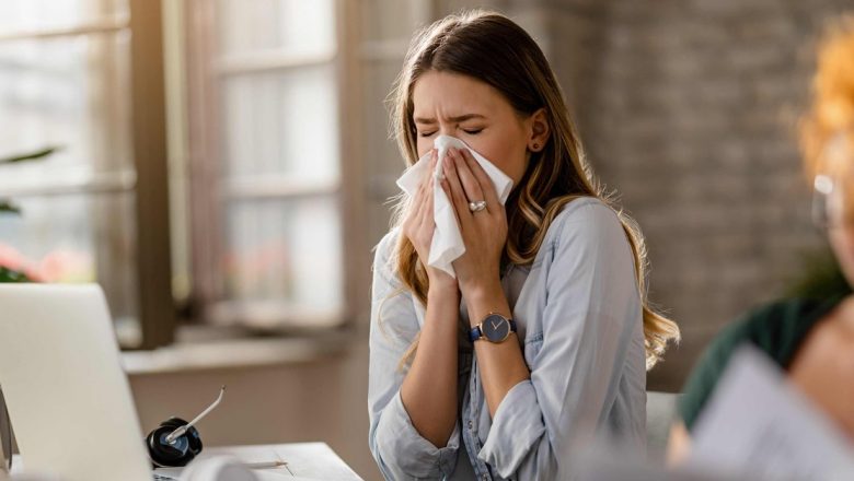 Rinita Alergică: Simptome, Diagnostice și Impactul Asupra Sănătății Publice