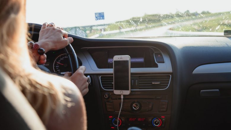 Ghid complet pentru înlocuirea plăcuțelor și discurilor de frână auto: Tot ce trebuie să știți