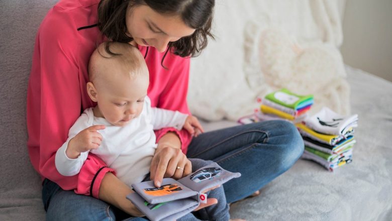 Importanța comunicării timpurii cu bebelușii: Impactul pe termen lung al vorbirii cu copilul tău în primele luni de viață