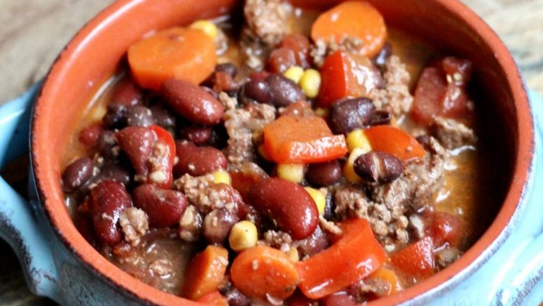 Pericolele Ascunse ale Alimentelor: 8 Delicatese Care Pot Fi Letale