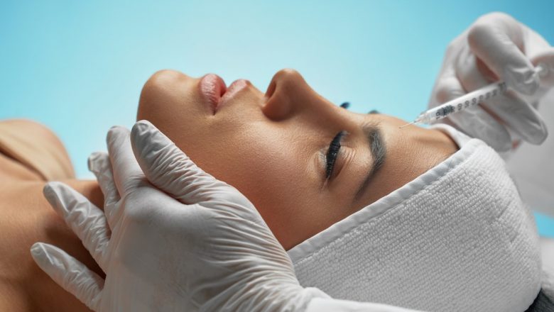 Tot ce trebuie să știi despre Botox: Efecte, dozare și implicații pe termen lung