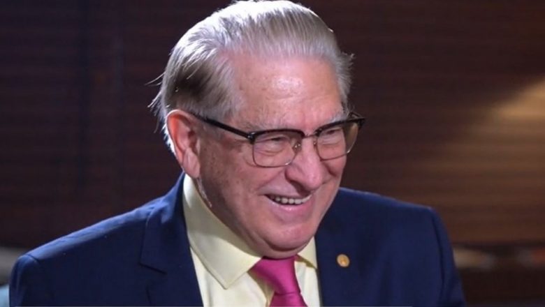 Secretele unei vieți sănătoase: Apa, aliatul creierului și detoxifierii organismului, conform medicului Vlad Ciurea