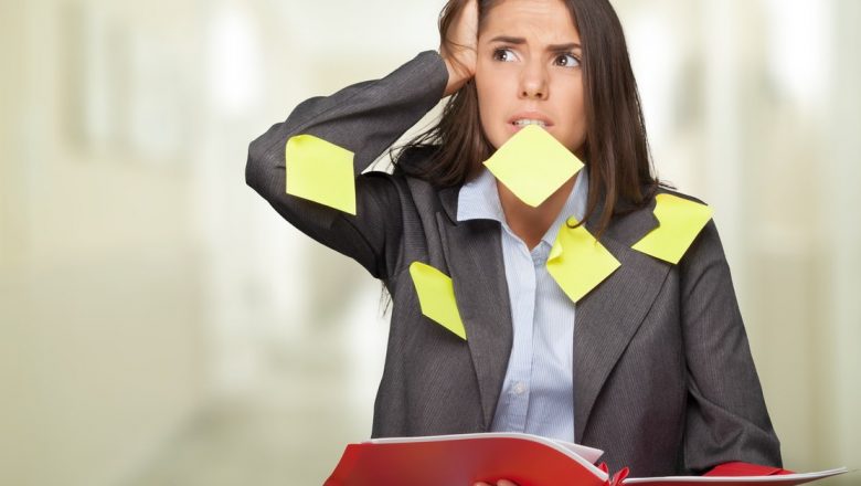 Demența cu debut precoce: Semne, cauze și impactul asupra tinerilor