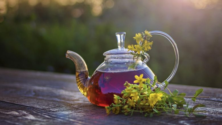 Ceaiurile din plante: Soluția naturală pentru combaterea insomniei
