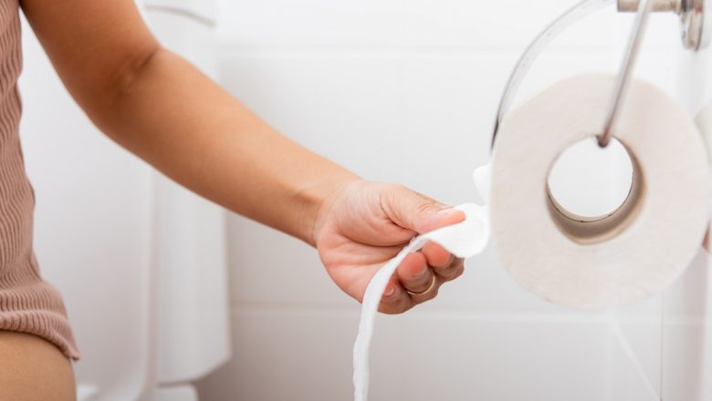 Importanța igienei intime: Cum o curățare corectă reduce riscul infecțiilor urinare