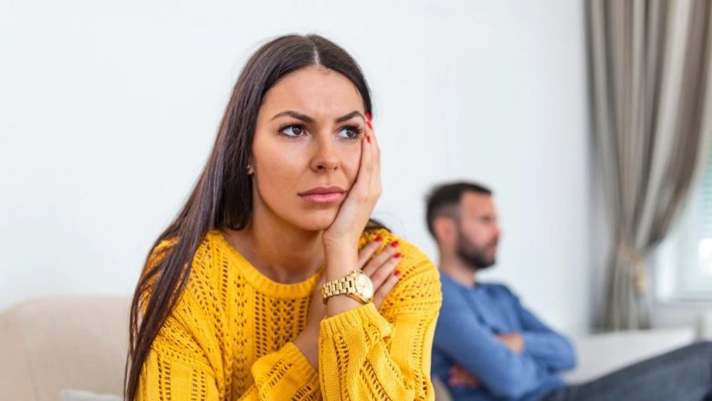 Greșelile comune în relațiile de cuplu și cum să le îndrepți: O analiză detaliată