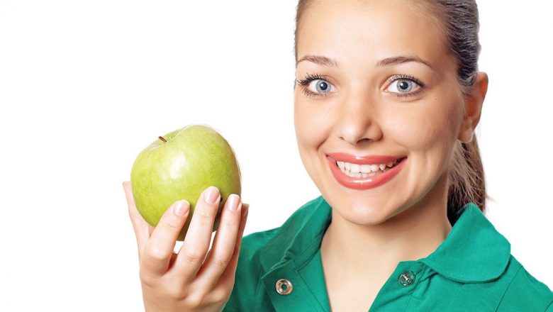 Alimentele care îți curăță colonul: O analiză detaliată a beneficiilor pentru sănătate