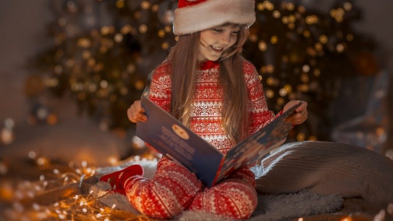 Cărți de povești pentru copii: O călătorie magică în universul Crăciunului