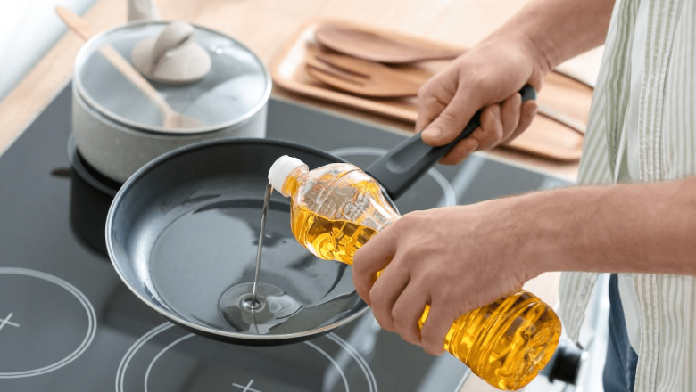 Uleiul de Floarea-Soarelui: Beneficii, Riscuri și Impact Asupra Sănătății