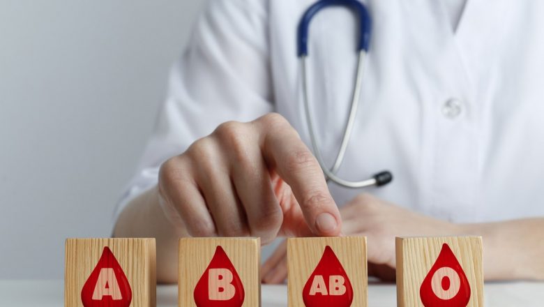 Impactul Grupei de Sânge Asupra Sănătății: O Analiză Detaliată a Riscurilor și Beneficiilor