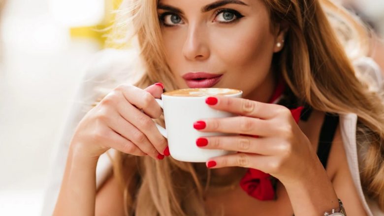 Cafeaua: Prieten sau Dușman în Gestionarea Greutății?