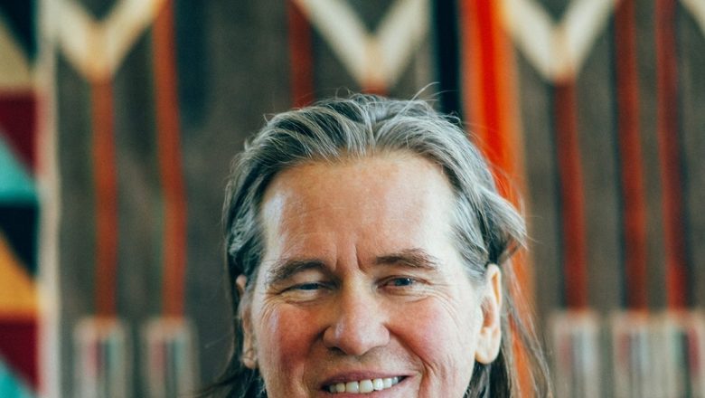 Val Kilmer: O luptă curajoasă împotriva cancerului de gât și tehnologia care i-a redat vocea