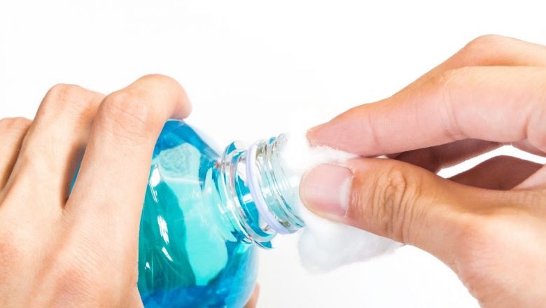 Utilizările Inedite ale Spirtului: De la Dezinfectare la Gospodărie