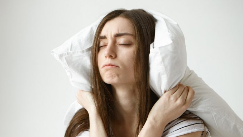 Insomnia: Cauze, efecte și remedii naturale pentru un somn odihnitor