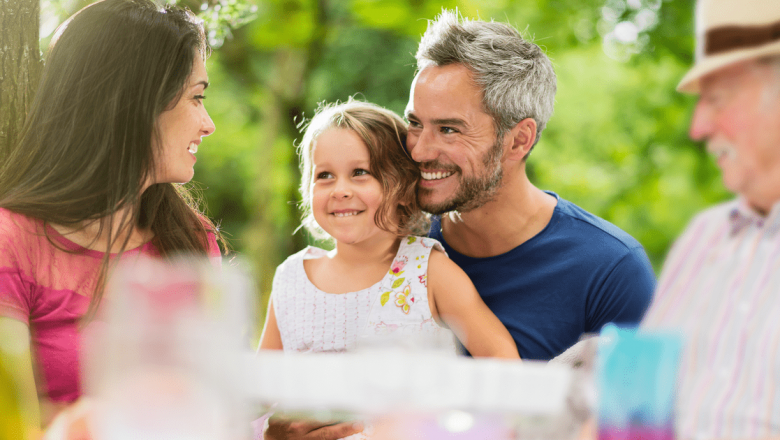 Alimentația adecvată pe parcursul vârstei: Ghidul nutrițional pentru fiecare etapă a vieții