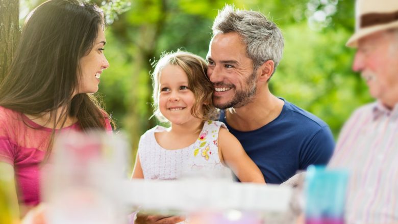 Alimentația pe Vârste: Ghid Complet pentru Sănătate de-a Lungul Vieții