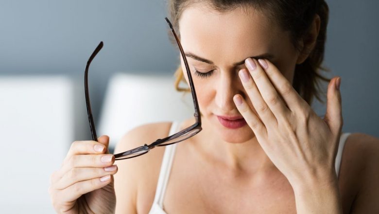 Ce se află în spatele fenomenului de „ceață cerebrală”? O analiză profundă a legăturii cu Covidul de lungă durată