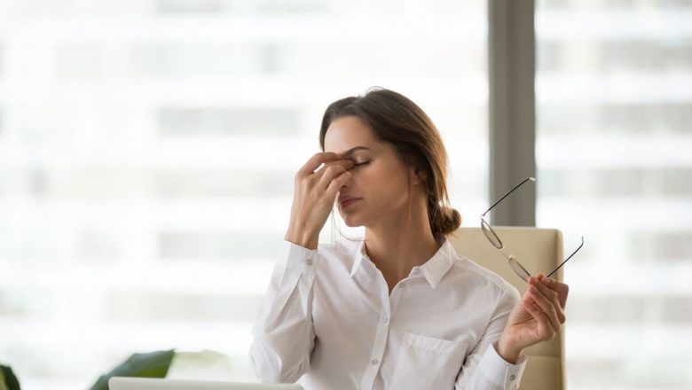 Oboseala Oculară: Cauze, Simptome și Soluții pentru Ochi Sănătoși