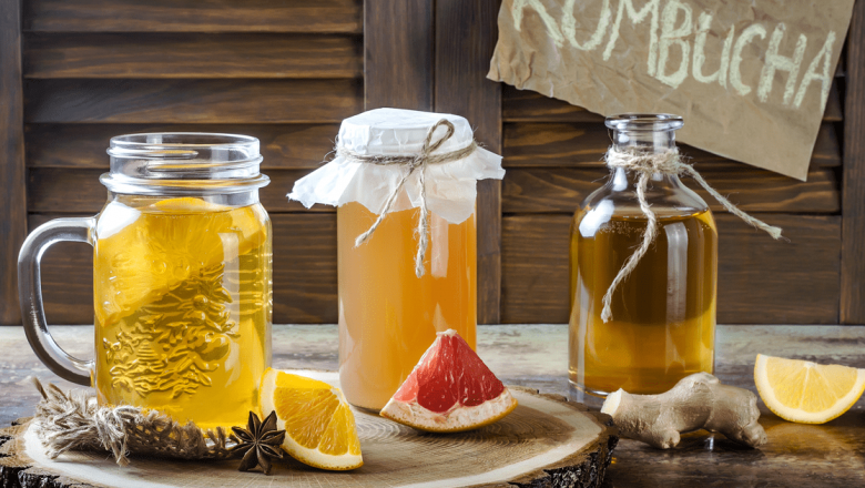Kombucha: O băutură străveche cu potențial modern în sănătatea intestinală și prevenirea cancerului