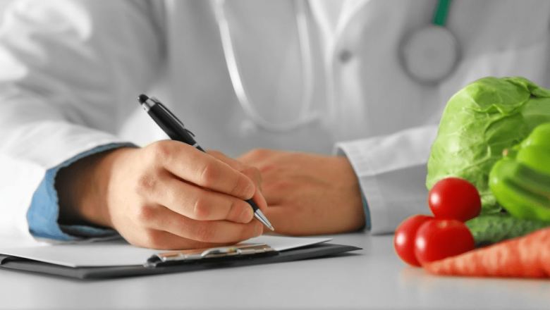 Rolul Alimentației în Sănătatea Ficatului: Recomandări Esențiale de la Medic