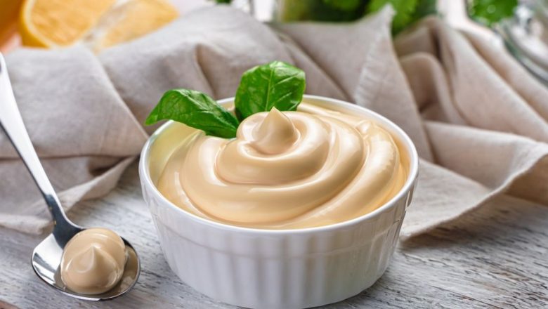 Atenție la Maioneză: Alimentele Periculoase și Recomandările Medicilor în Gospodării