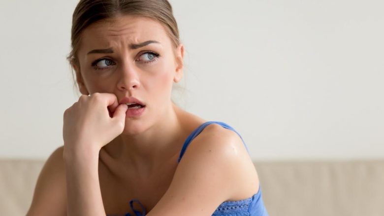 Mentalitatea de Victimă: O Analiză Profundă a Efectelor și Modului de Depășire