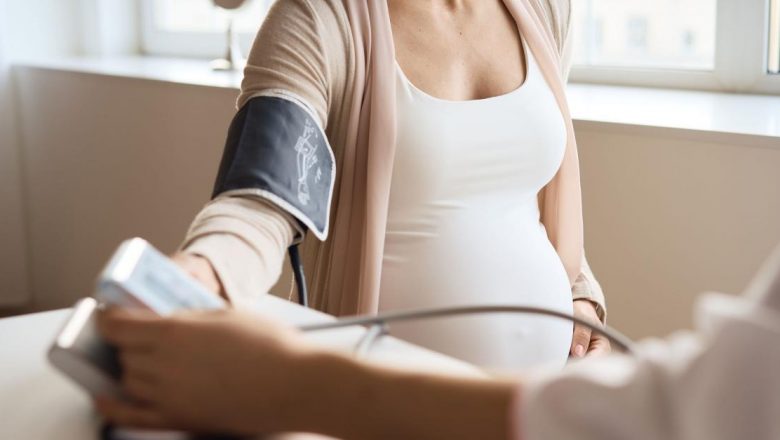 Monitorizarea sarcinii: O abordare esențială pentru prevenirea riscurilor de naștere prematură