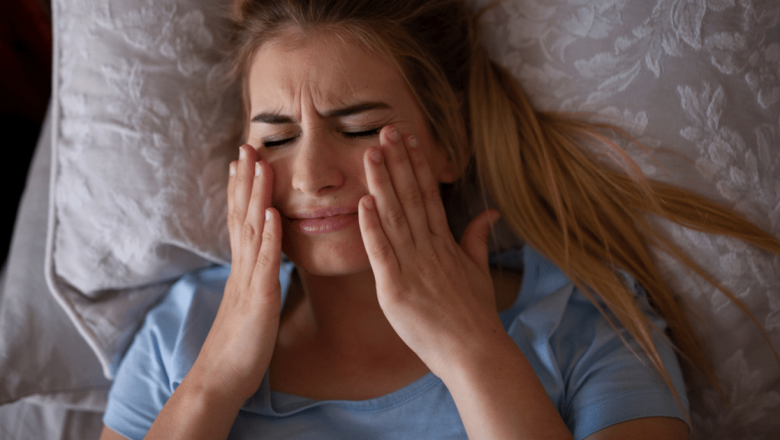 Bruxismul: Un Dușman Silențios al Tinereții și Sănătății Dentare