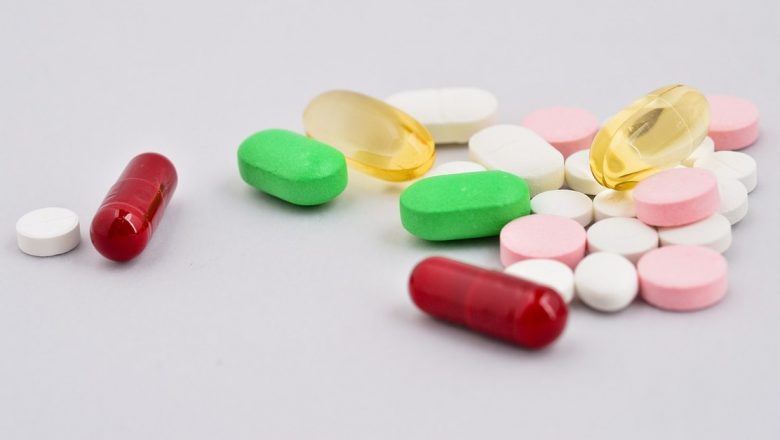 Atenție la combinațiile de medicamente: Ce trebuie să știi pentru a-ți proteja sănătatea