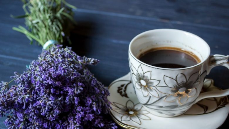 Impactul consumului de cafea asupra sănătății: Beneficii și riscuri în lumina noilor studii