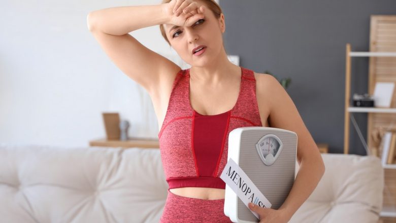 Menopauza și Terapia Hormonală: O Analiză Detaliată a Provocărilor și Beneficiilor pentru Femei