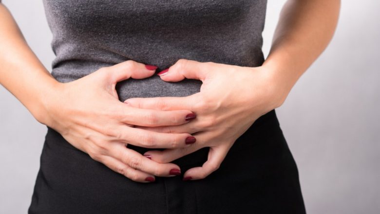 Impactul alimentației asupra simptomelor menstruale: Ce alimente să eviți pentru a reduce durerea și sângerarea abundentă