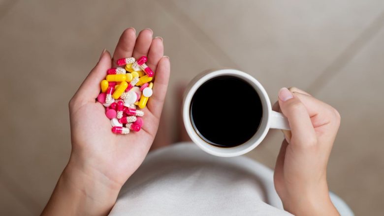 Ibuprofenul: Beneficii, Riscuri și Interacțiuni cu Alte Medicamente