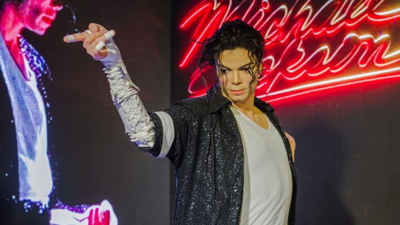 Moartea și Autopsia lui Michael Jackson: O Privire Detaliată asupra Vieții și Sănătății Regelui Pop-ului