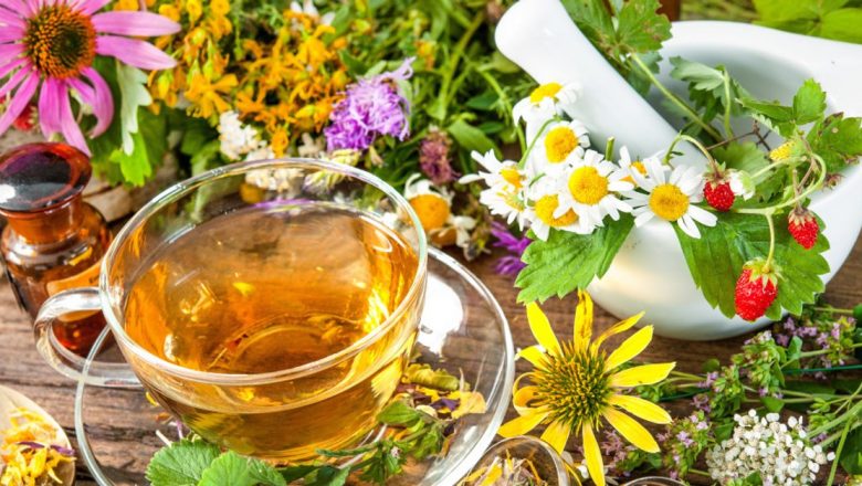 Ceaiuri Miraculoase: Secretul Natural al Tinereții Pielii și Producției de Colagen