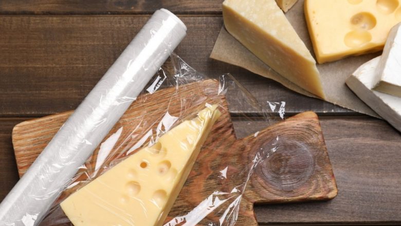Folia Alimentară din Plastic: Un Pericol Inofensiv sau o Amenințare Serioasă pentru Sănătatea Noastră?