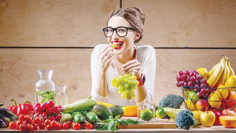 Mâncarea Colorată: Beneficiile Sănătoase ale Legumelor și Fructelor pentru Detoxifiere și Sănătatea Vaselor de Sânge