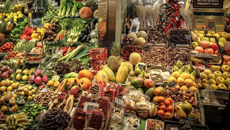 Beneficiile murelor și afinelor: Superalimente care combat stresul oxidativ și îmbunătățesc sănătatea inimii