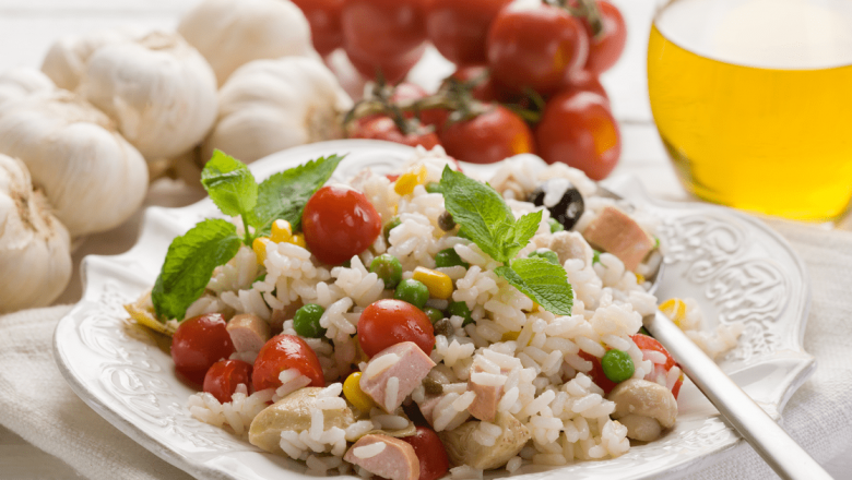 Sindromul orezului gătit: Pericolele ascunse ale alimentelor lăsate la temperatura camerei și cum ne putem proteja