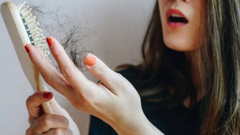 Smoothie-ul ideal pentru o dimineață energizantă: Combinația perfectă pentru sănătatea părului și relaxarea nervilor
