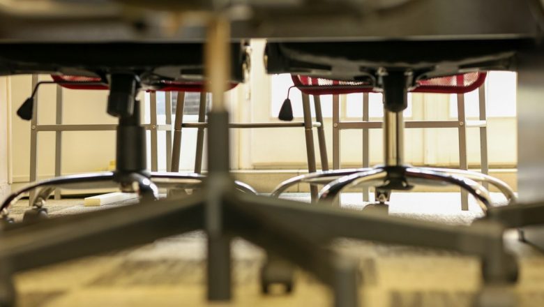 Revoluția Confortului: De Ce Scaunele Ergonomice Sunt Esențiale pentru Sănătatea Ta