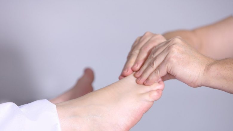 Amestecul natural care ajută la reducerea picioarelor umflate și a tensiunii arteriale